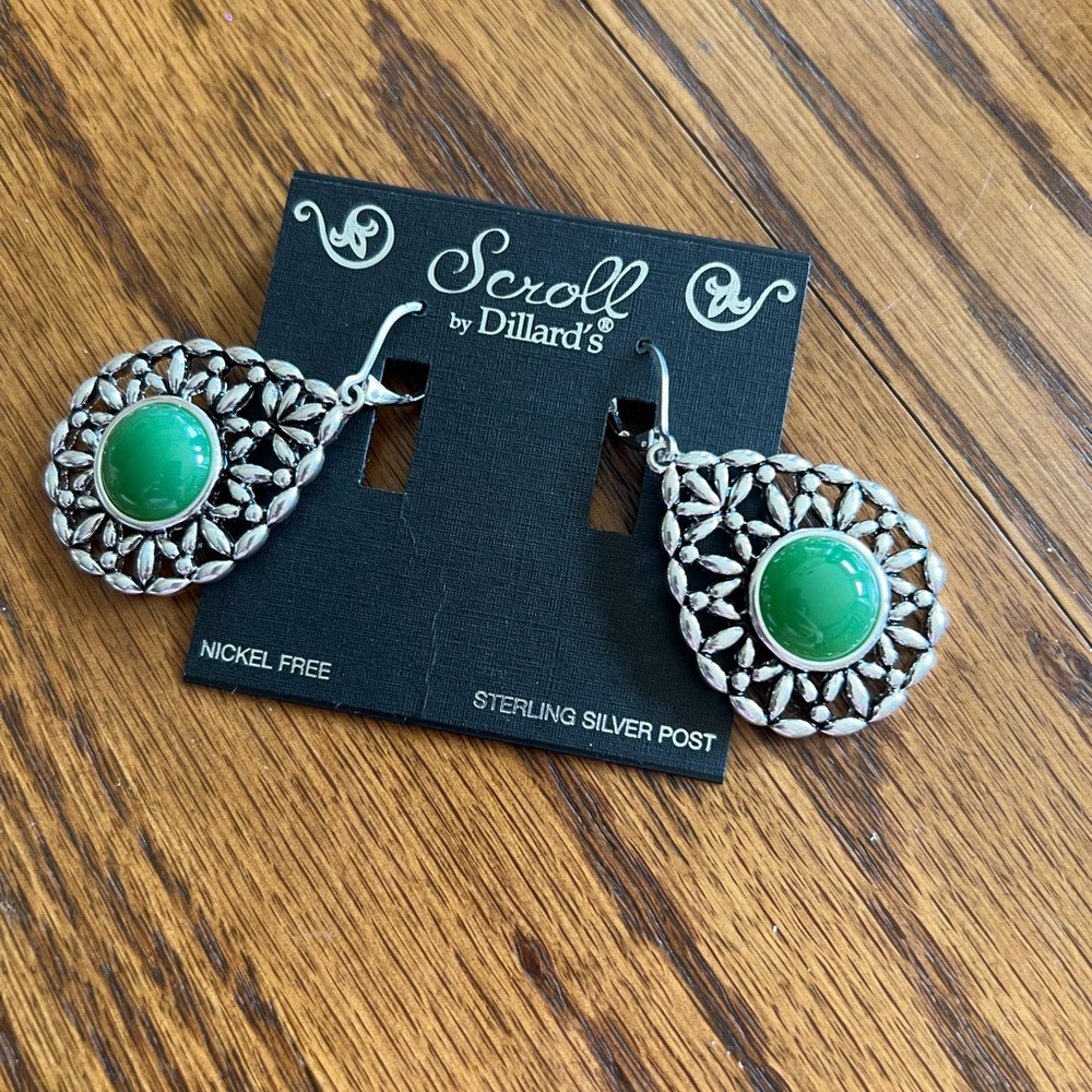 NWT Jade Green and Silver Set. Nickel Free and Sterling Silver Post Earrings. - Picture 7 of 12
